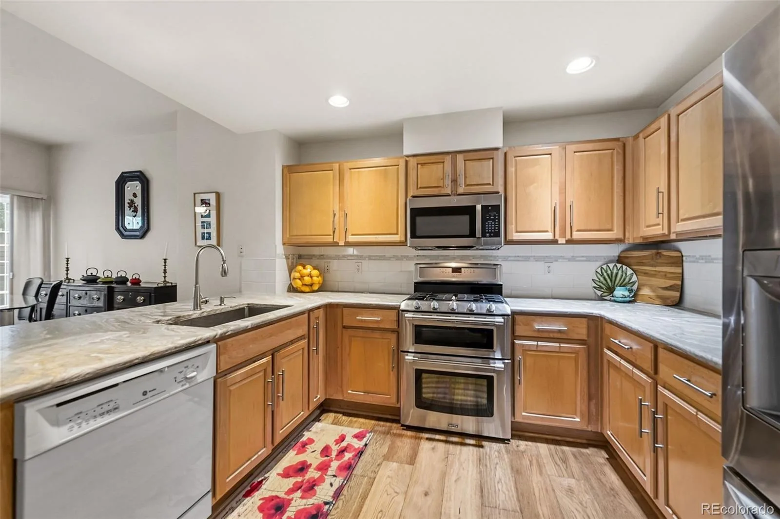 658 S Yarrow Street Lakewood CO 80226 | MLS #REC2186638 06032026224154 1600 10
