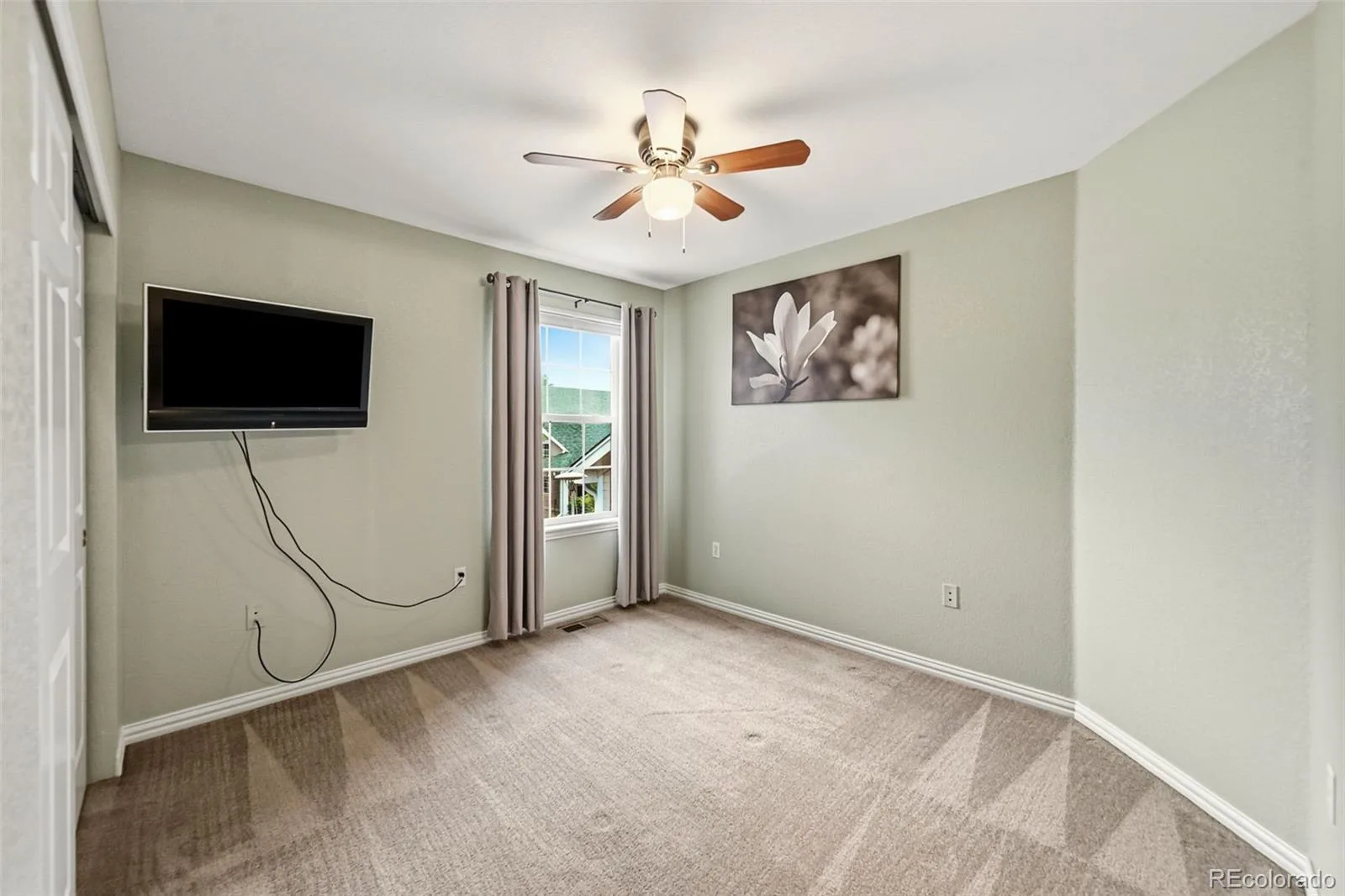 658 S Yarrow Street Lakewood CO 80226 | MLS #REC2186638 06032026224154 1600 12