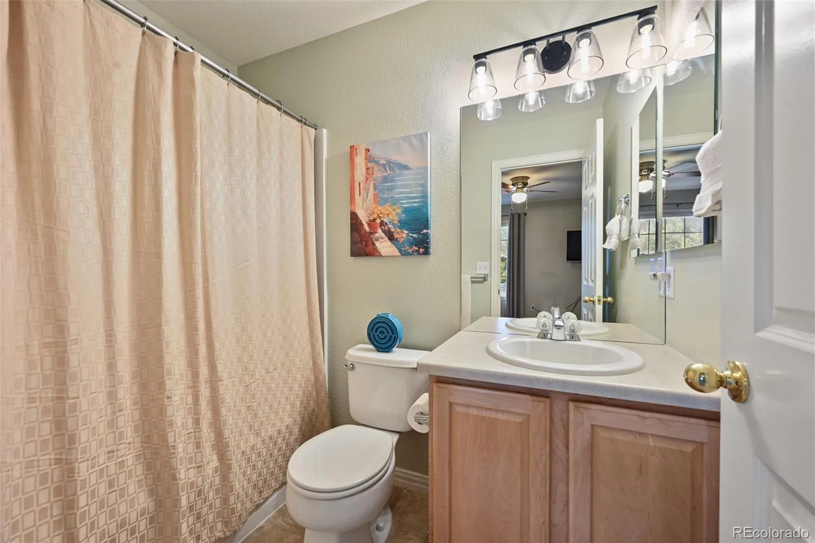 658 S Yarrow Street Lakewood CO 80226 | MLS #REC2186638 06032026224154 1600 14