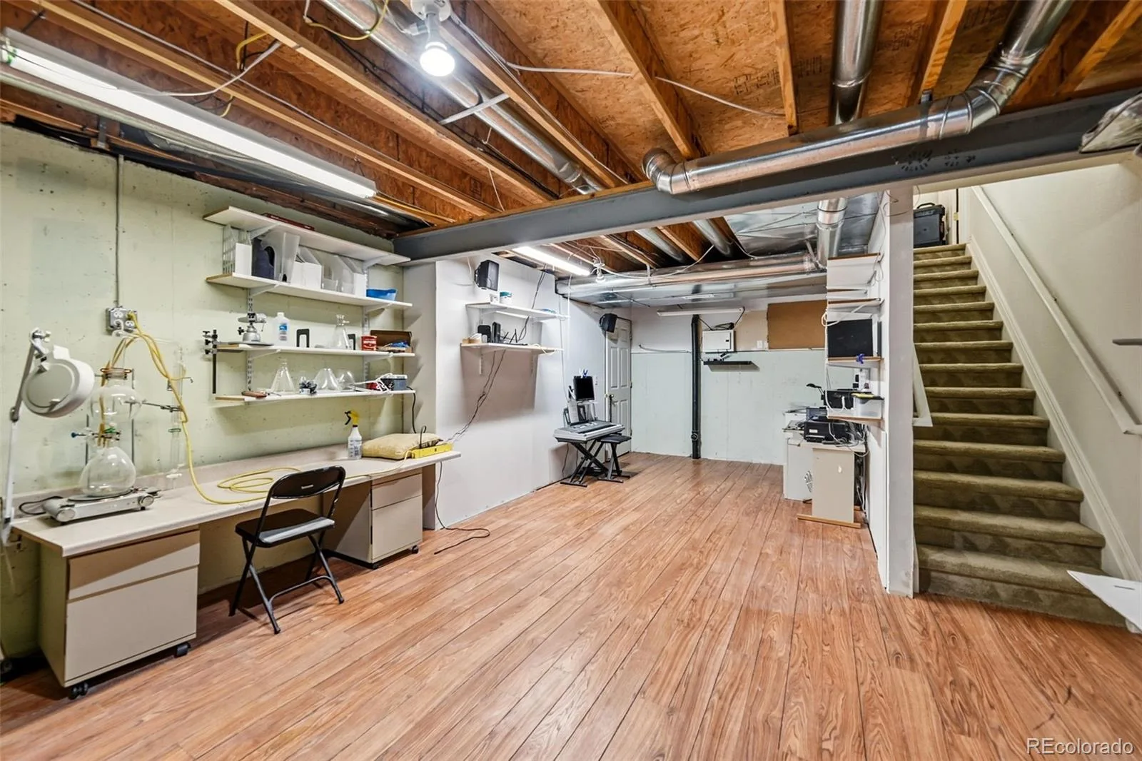658 S Yarrow Street Lakewood CO 80226 | MLS #REC2186638 06032026224154 1600 28