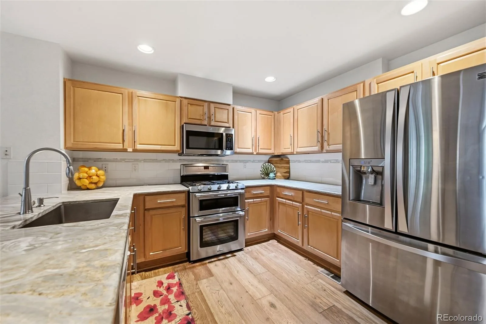 658 S Yarrow Street Lakewood CO 80226 | MLS #REC2186638 06032026224154 1600 9