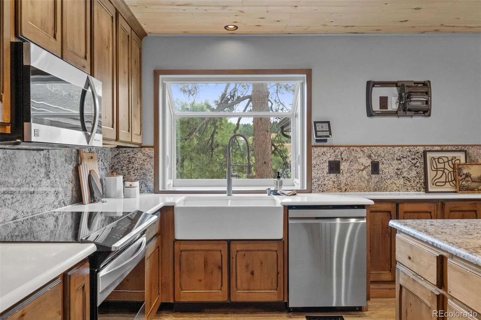 24130 Genesee Village Road Golden CO 80401 | MLS #REC2187009 08272026035310 1600 12