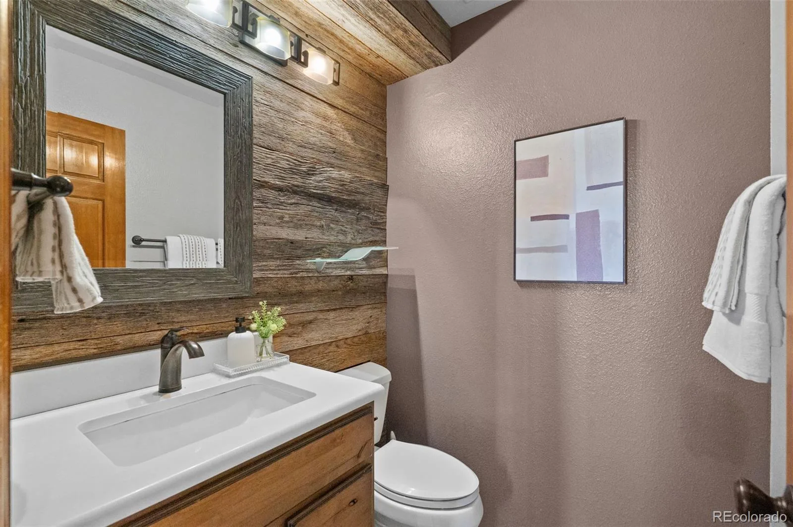 24130 Genesee Village Road Golden CO 80401 | MLS #REC2187009 08272026035310 1600 29