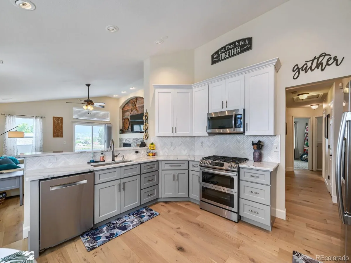 1308 Rosemary Drive Castle Rock CO 80109 MLS #REC2187078 06082026064858 1200 3