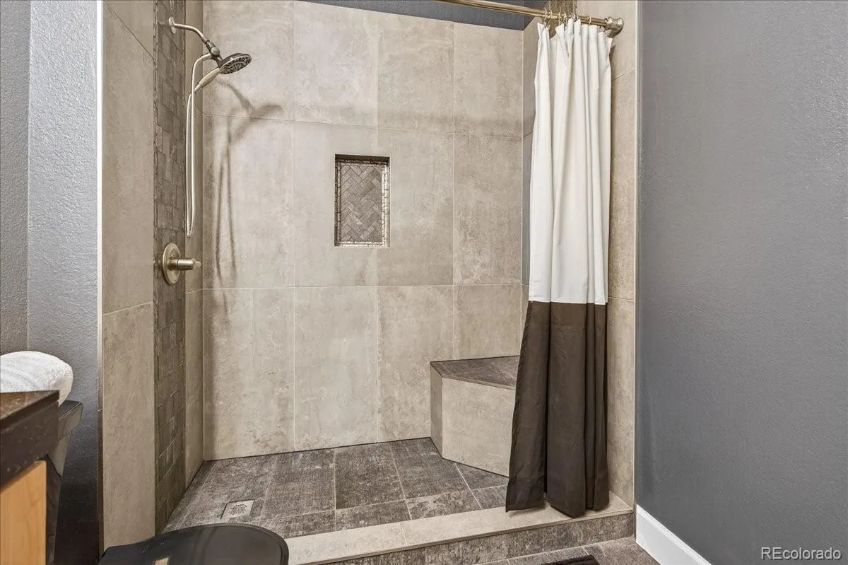 04132026200448 1200 15