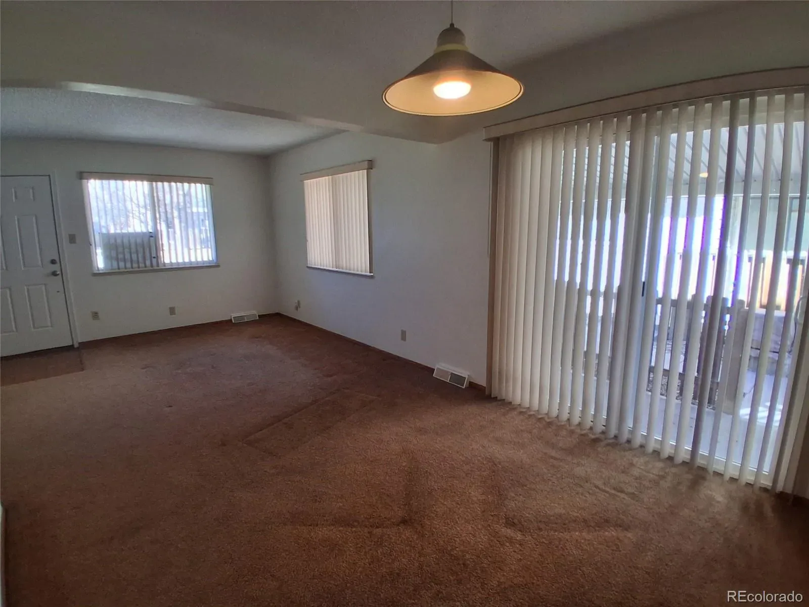1135 S Oneida Street #A Denver CO 80224 MLS #REC2188177 03192026225518 1600 6