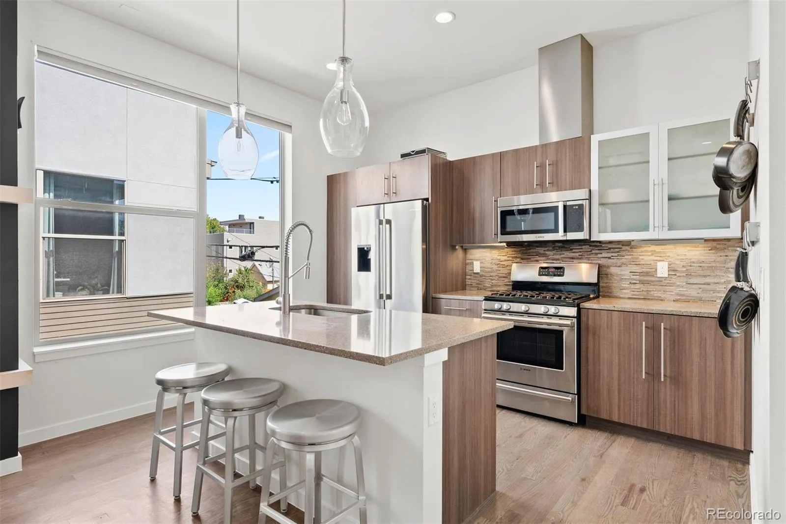 04042026223849 1600 14