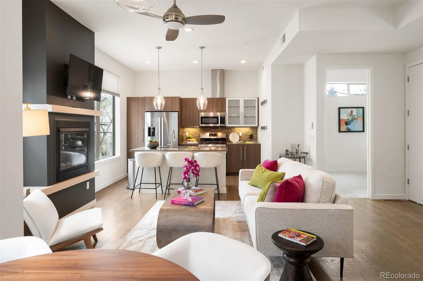 04042026223849 1600 3