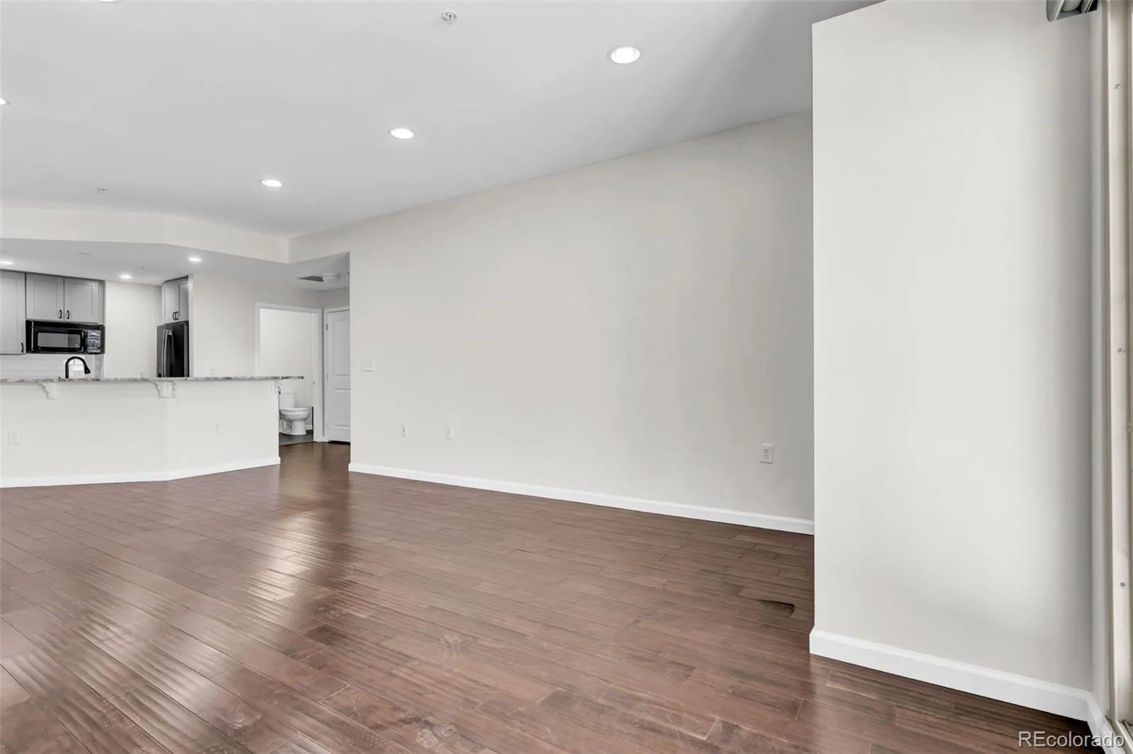 925 N Lincoln Street #4G Denver CO 80203 MLS #REC2189711 05202026235057 1600 7
