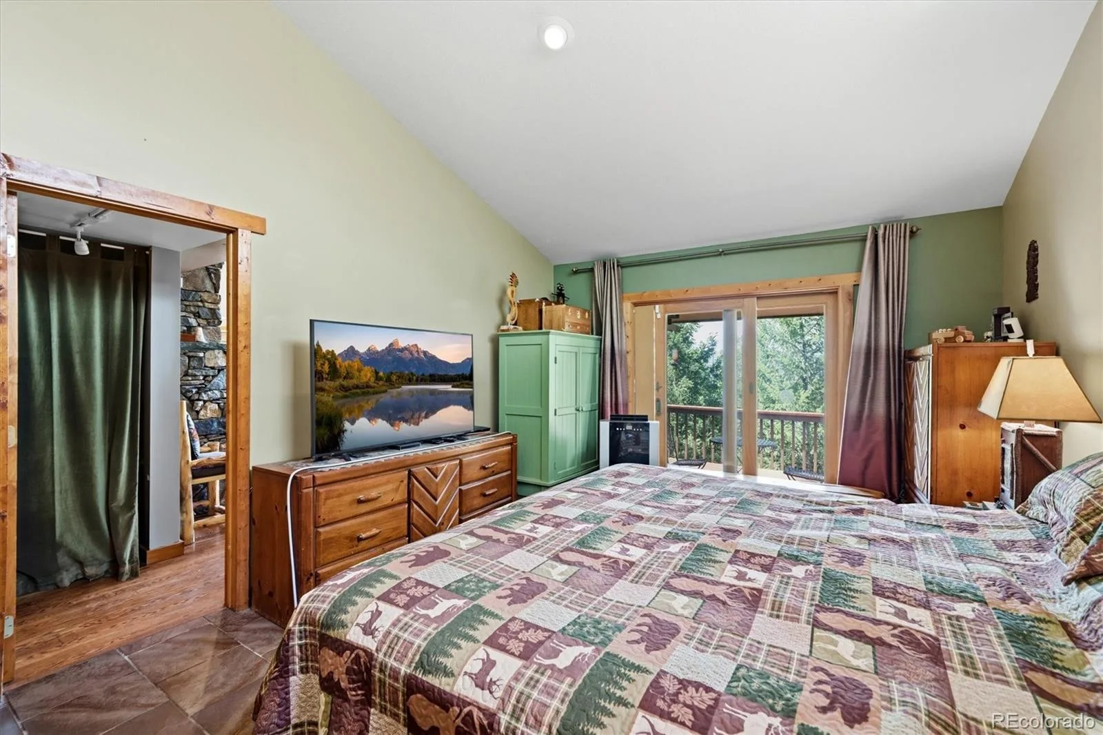 5581 Northwood Drive Evergreen CO 80439 | MLS #REC2190003 08262026191907 1600 20