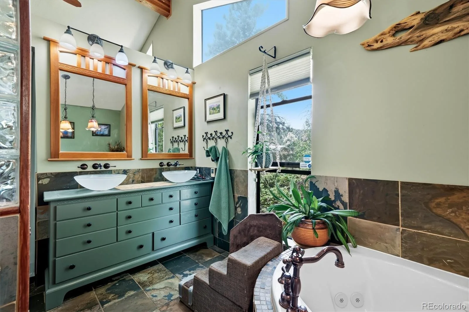5581 Northwood Drive Evergreen CO 80439 | MLS #REC2190003 08262026191907 1600 26