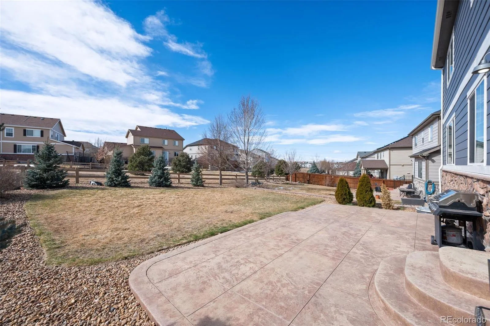25084 E Pinewood Place Aurora CO 80016 MLS #REC2190646 04172026022351 1600 41
