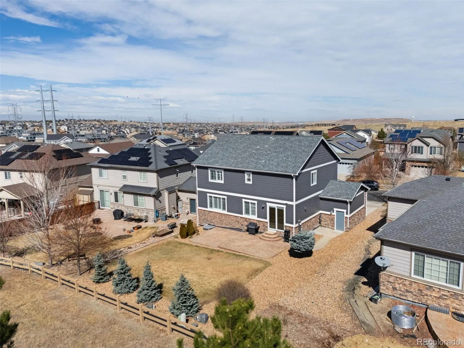 25084 E Pinewood Place Aurora CO 80016 MLS #REC2190646 04172026022351 1600 44