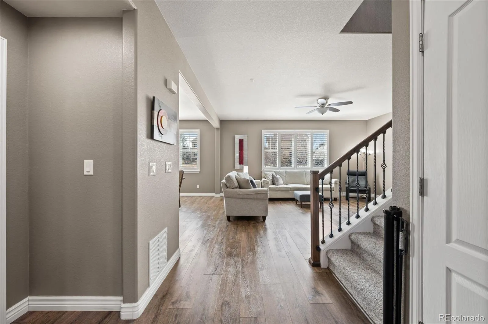 25084 E Pinewood Place Aurora CO 80016 MLS #REC2190646 04172026022351 1600 7