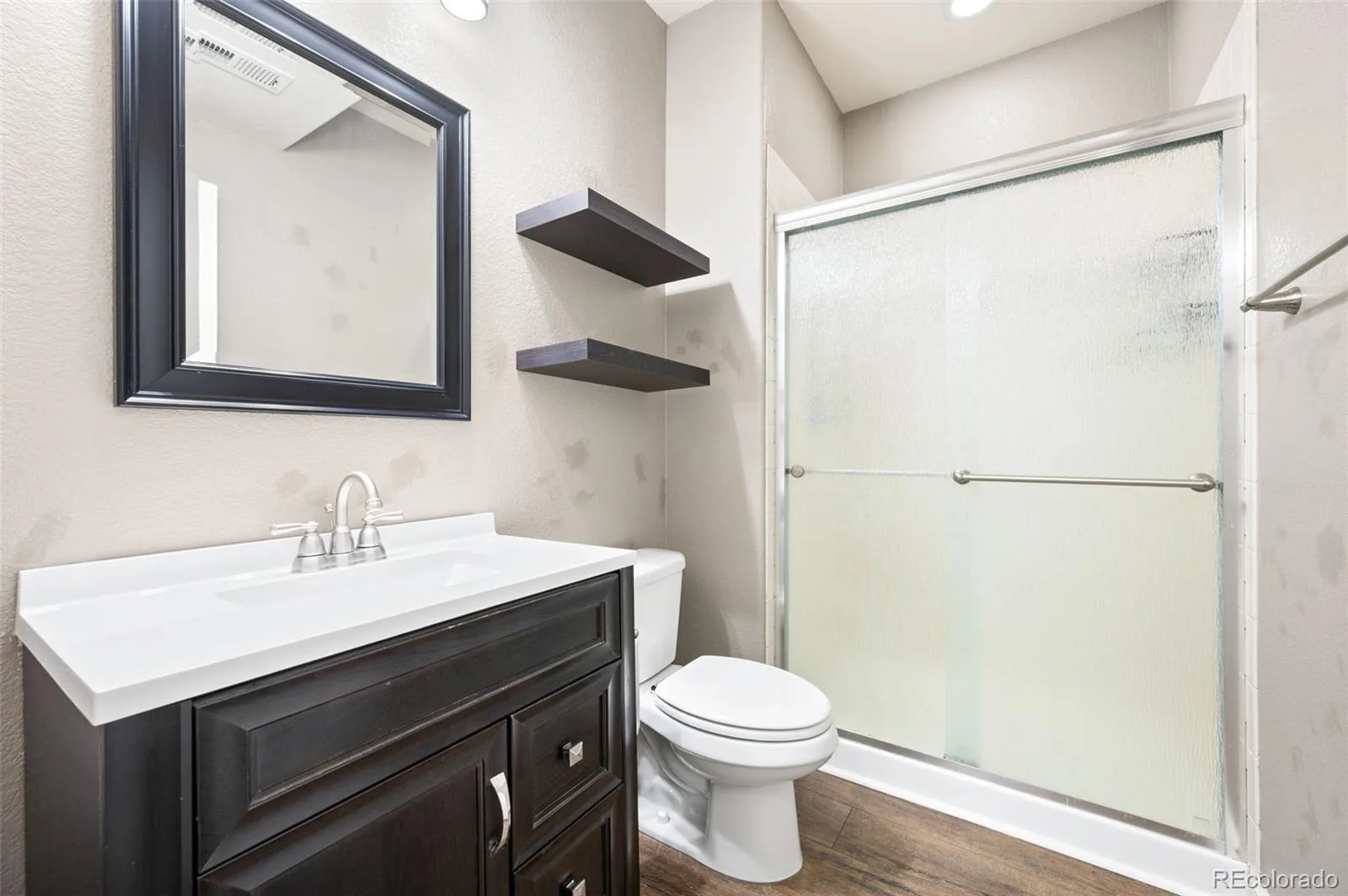 25084 E Pinewood Place Aurora CO 80016 MLS #REC2190646 06092026193358 1600 40