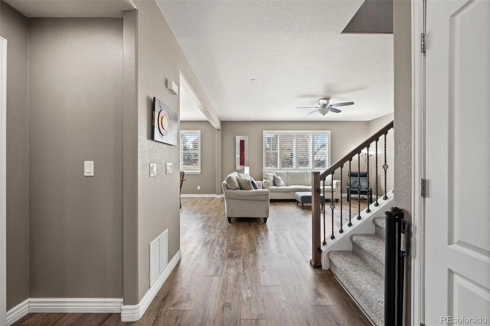 25084 E Pinewood Place Aurora CO 80016 MLS #REC2190646 06092026193358 1600 8
