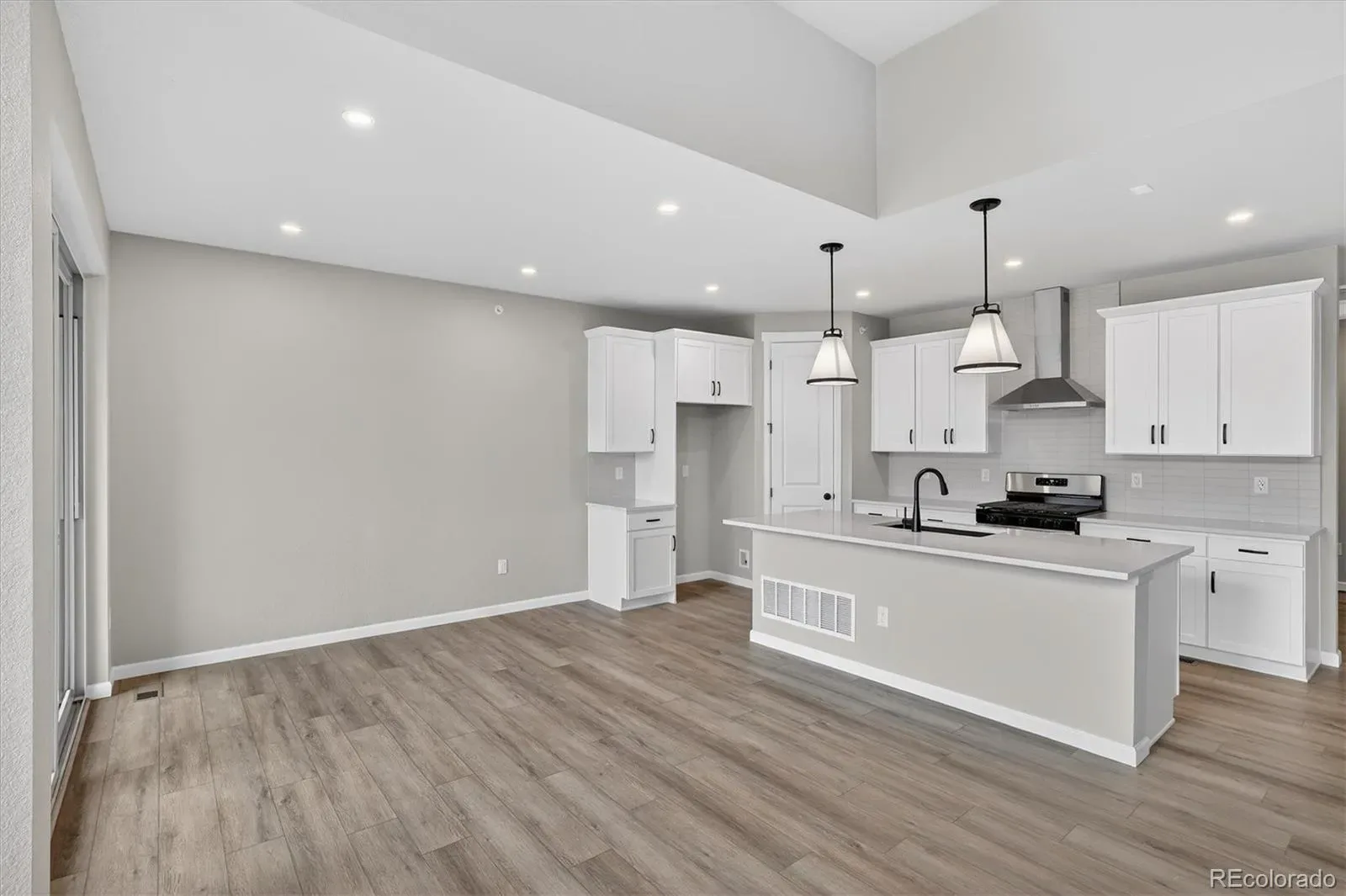 03282026122247 1600 12