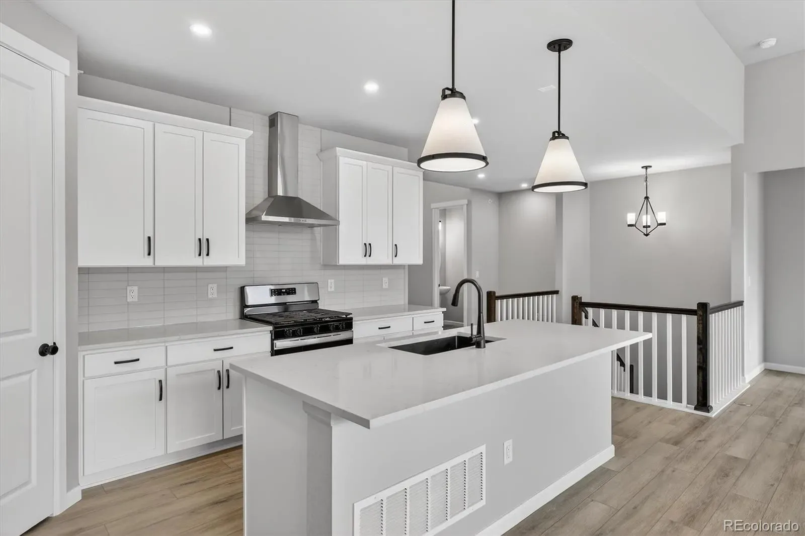 03282026122247 1600 8