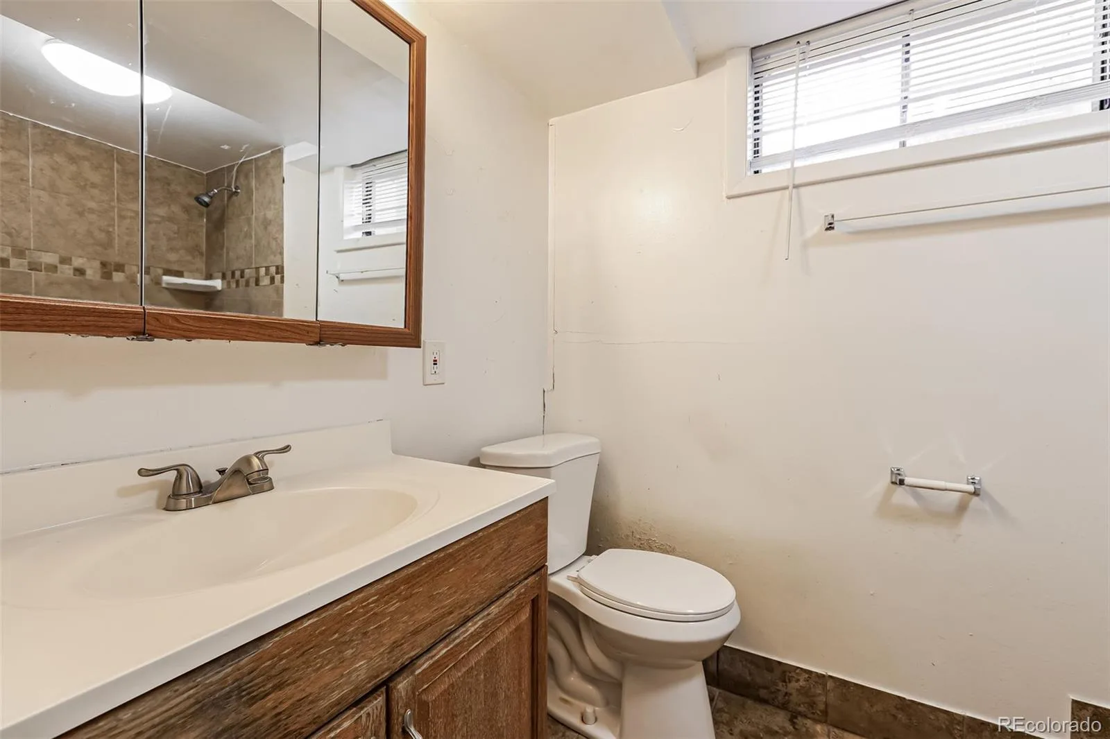 432 S Potomac Circle Aurora CO 80012 | MLS #REC2190897 06192026233312 1600 17