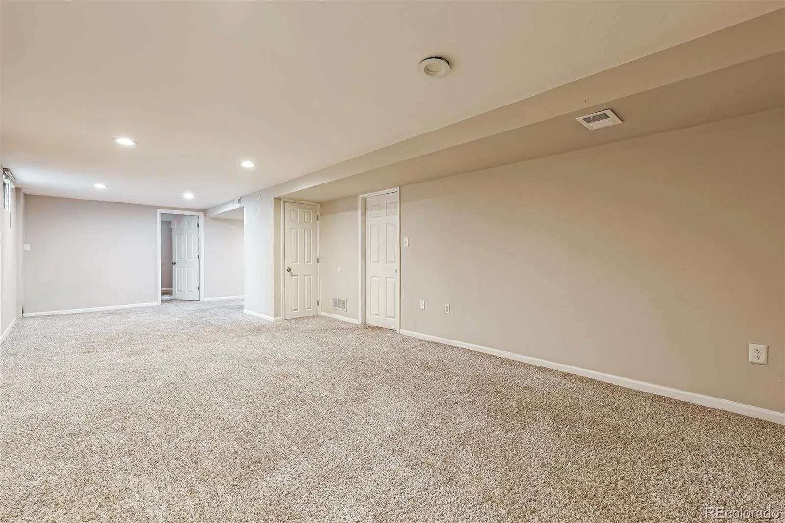 432 S Potomac Circle Aurora CO 80012 | MLS #REC2190897 06192026233312 1600 20