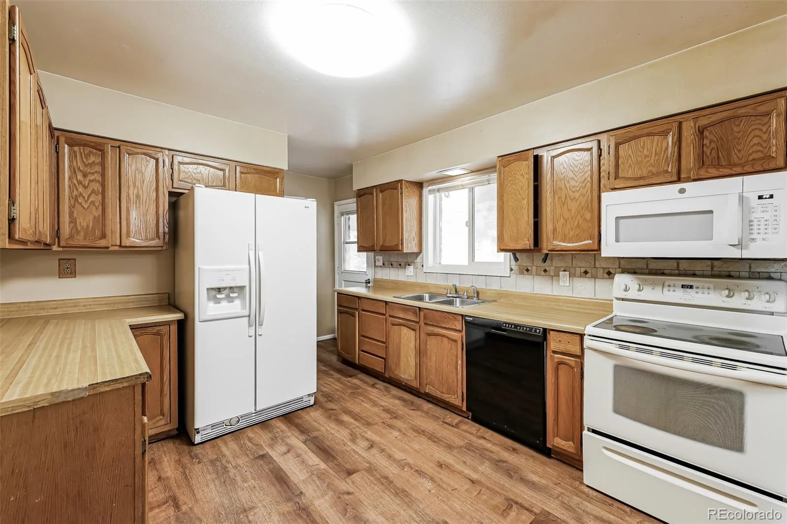 432 S Potomac Circle Aurora CO 80012 | MLS #REC2190897 06192026233312 1600 6