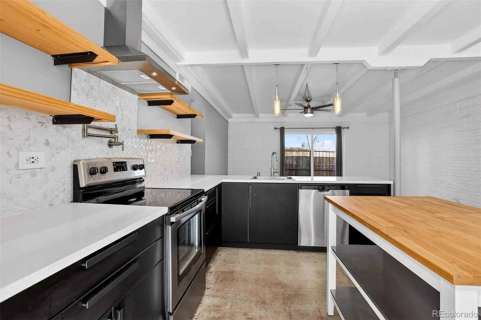 1040 N Stuart Street Denver CO 80204 MLS #REC2191813 05152026212109 1600 5