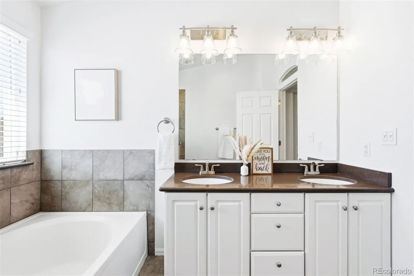 03272026220848 1600 18