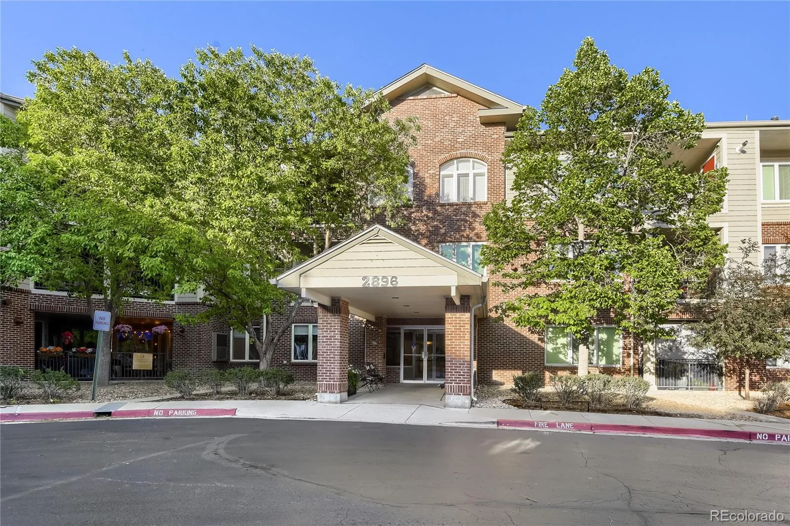 2896 W Riverwalk Circle #A205 Littleton CO 80123 | MLS #REC2193654 08142026034637 1600 1