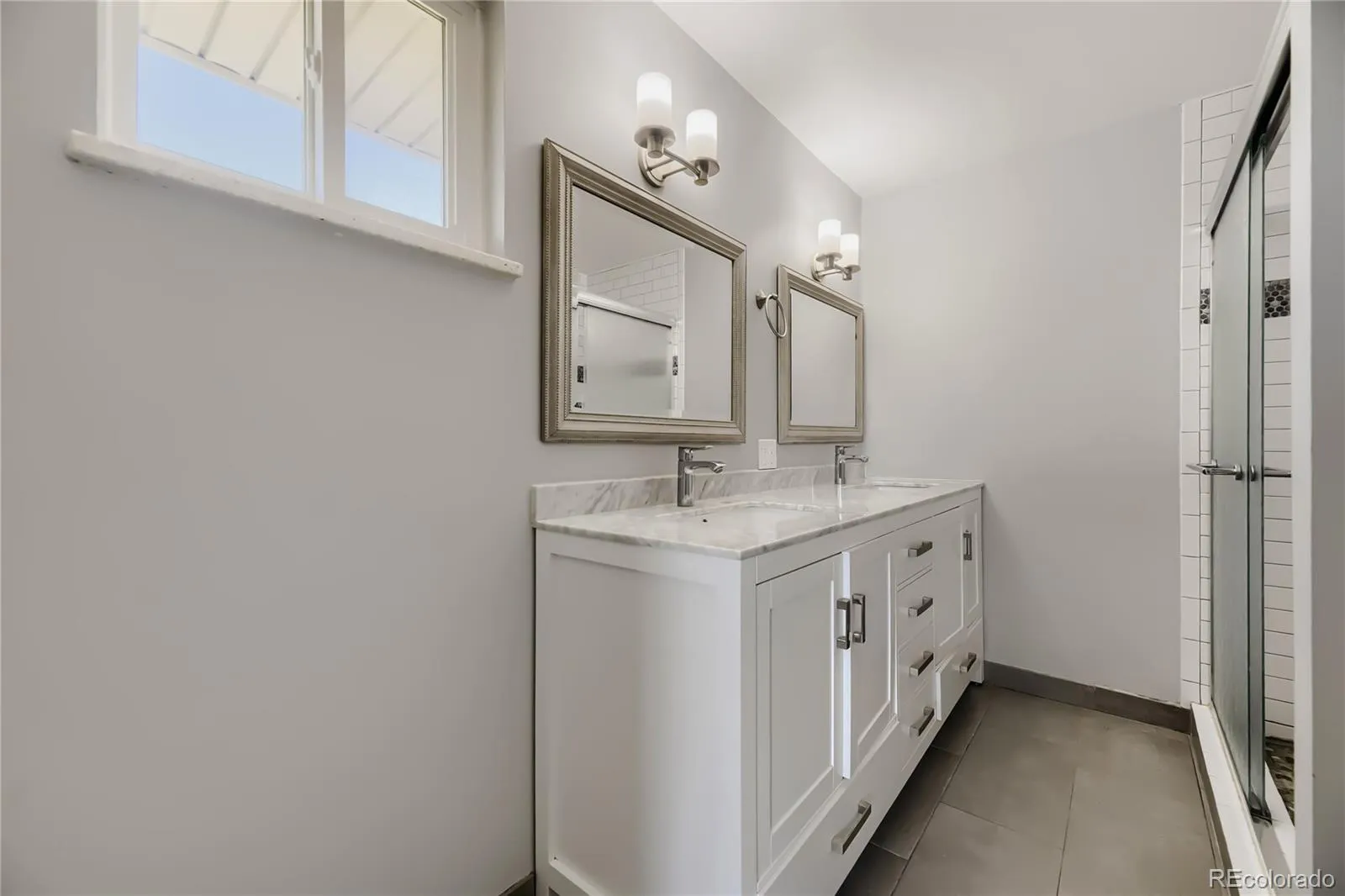 1393 E Easter Circle Centennial CO 80122 MLS #REC2195776 05212026004947 1600 18