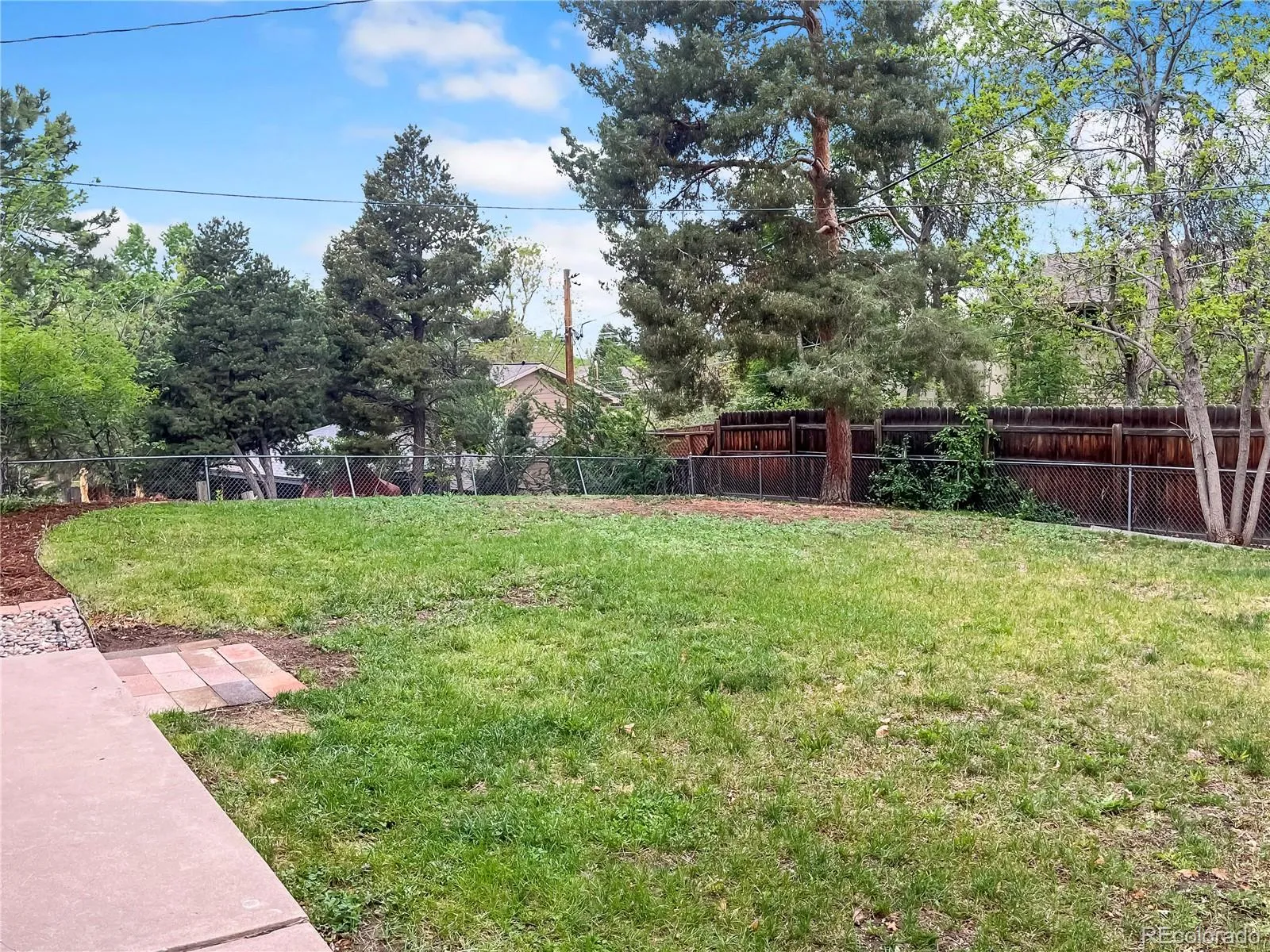 1393 E Easter Circle Centennial CO 80122 MLS #REC2195776 05212026004947 1600 27