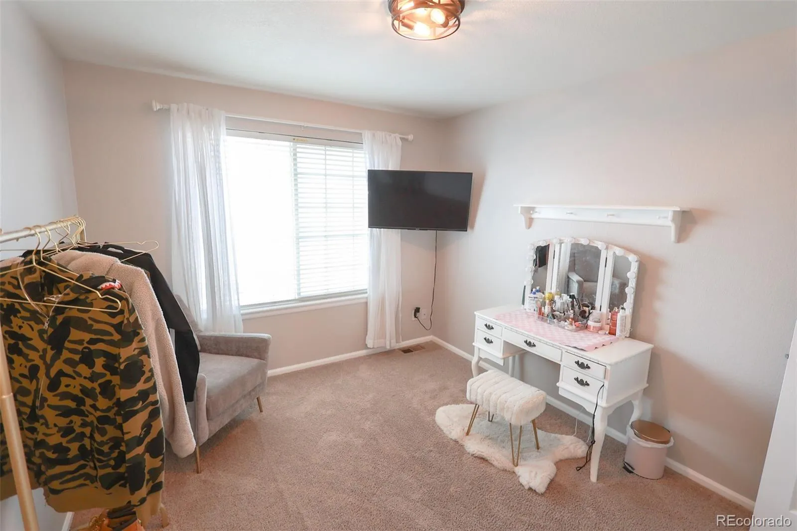 04172026154923 1600 24