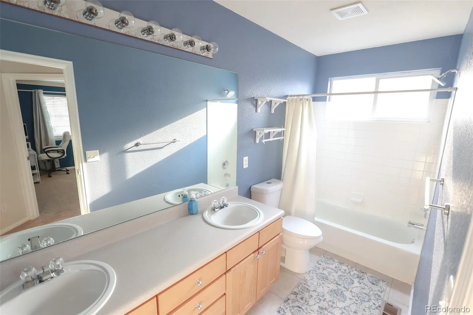 04172026154923 1600 28