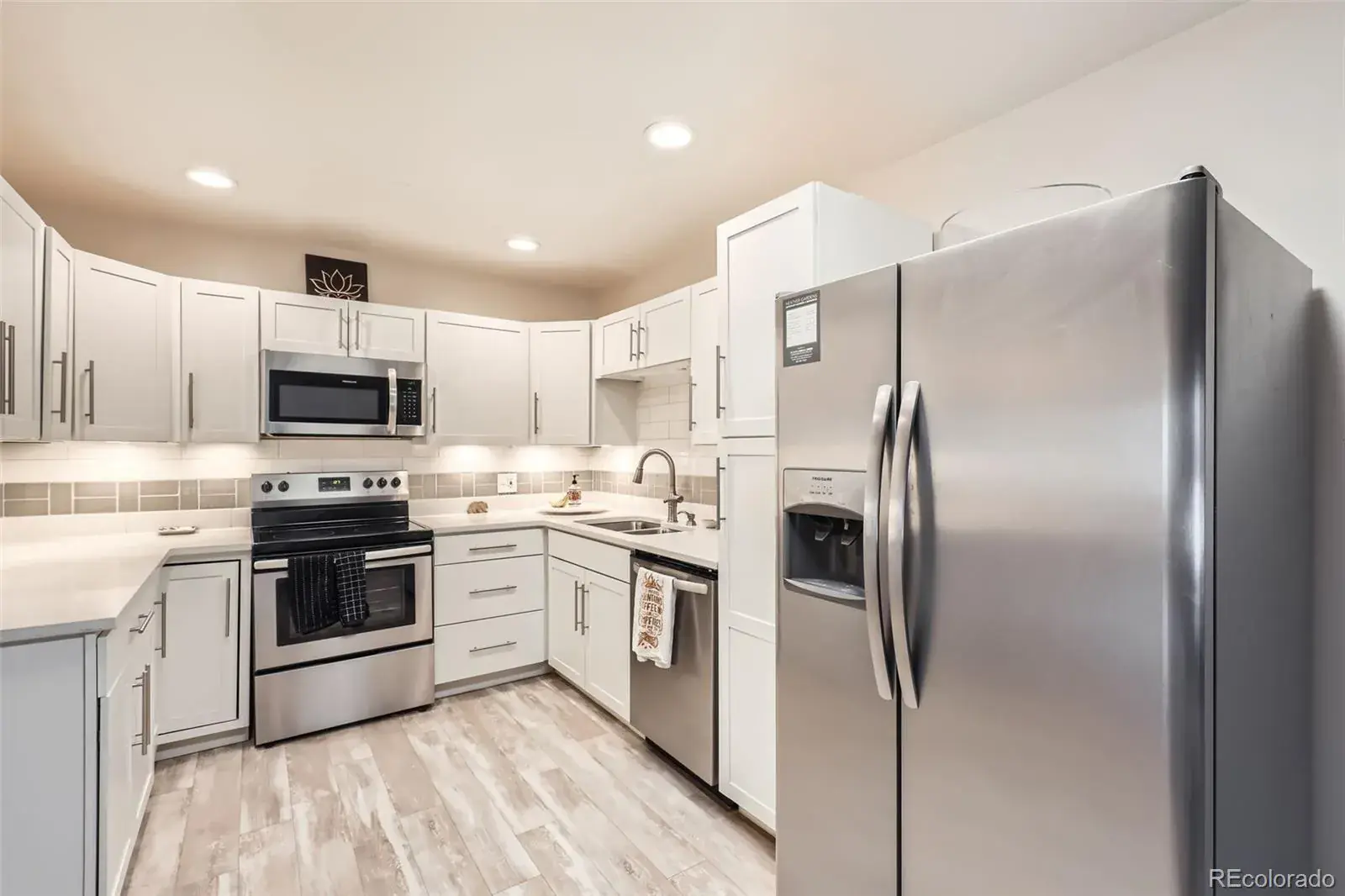 3144 S Wheeling Way #401 Aurora CO 80014 MLS #REC2197273 02252026172728 1600 4