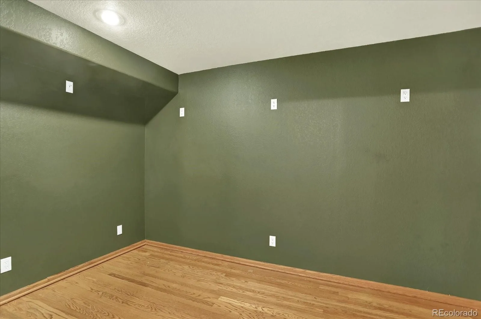 2804 Elaine Drive Broomfield CO 80020 | MLS #REC2197959 07312026234555 1600 28