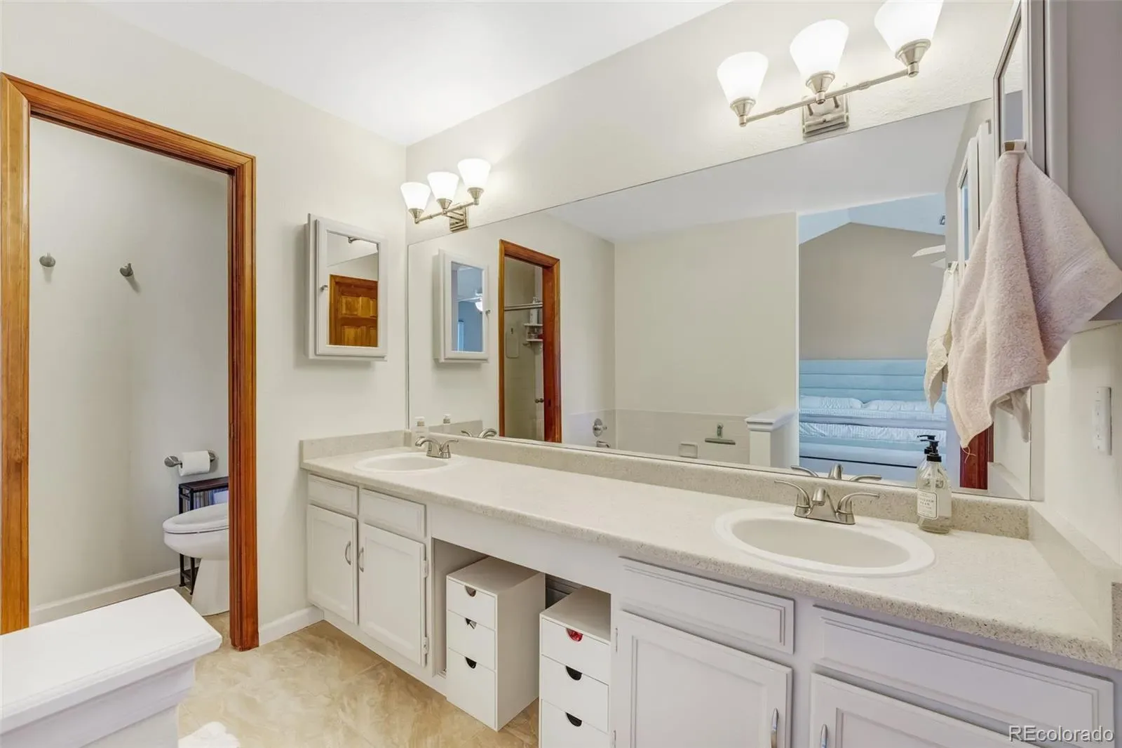 03262026170627 1600 15