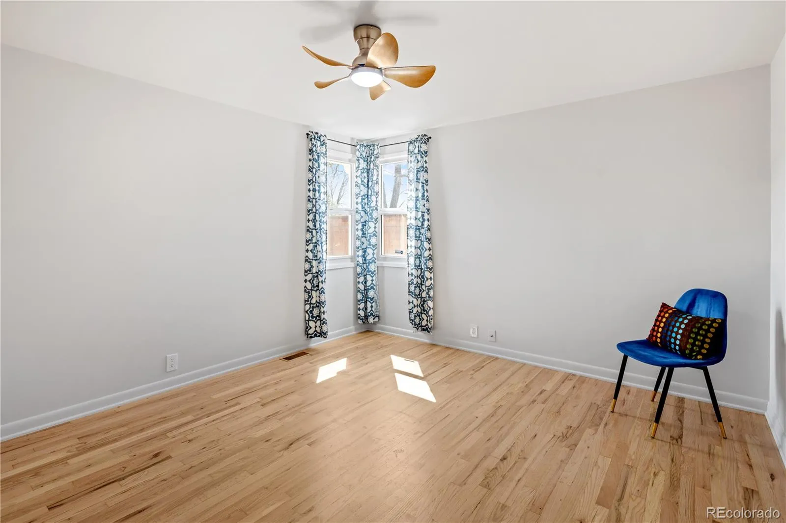 04092026213216 1600 10