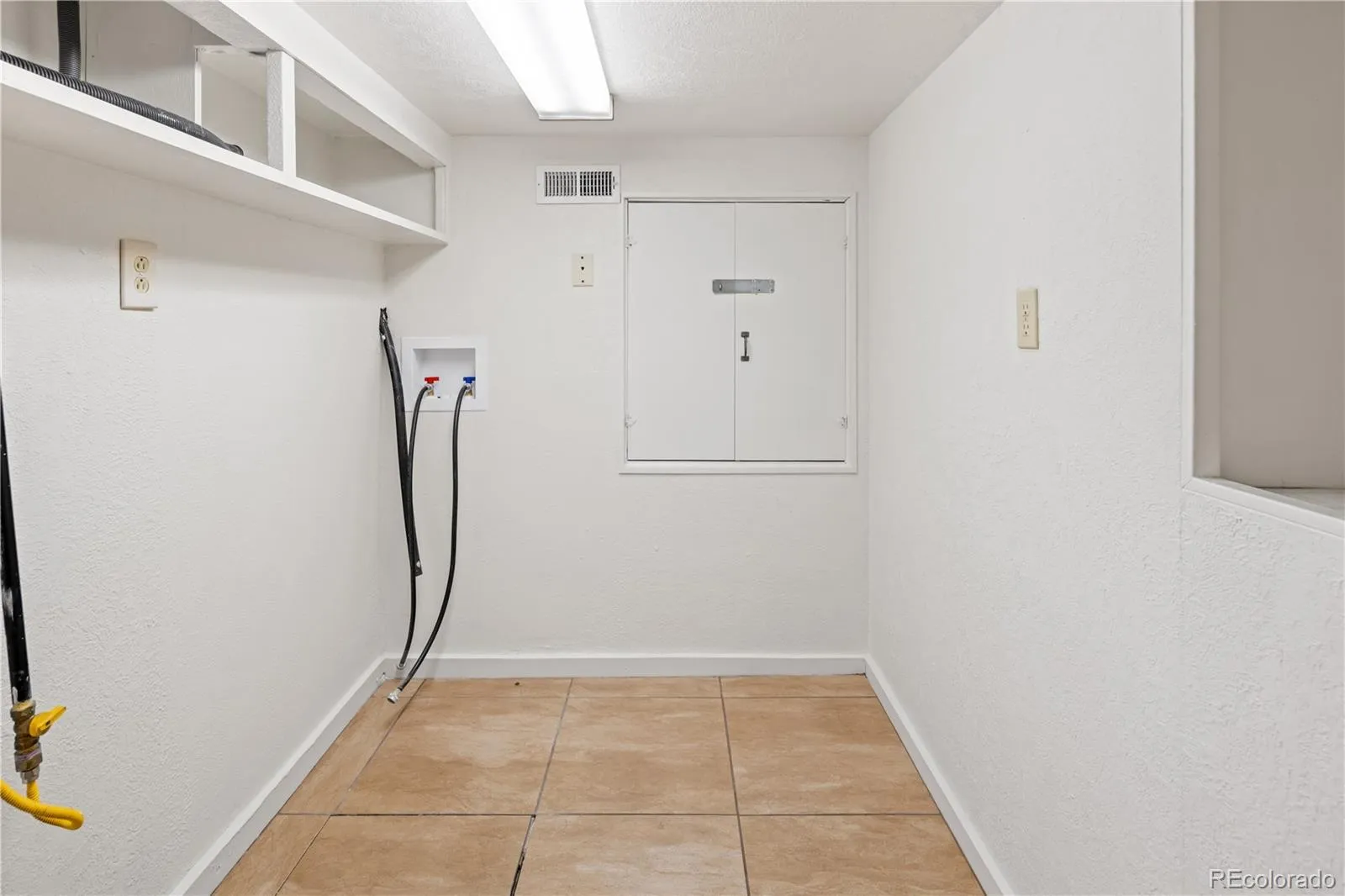 04092026213216 1600 18