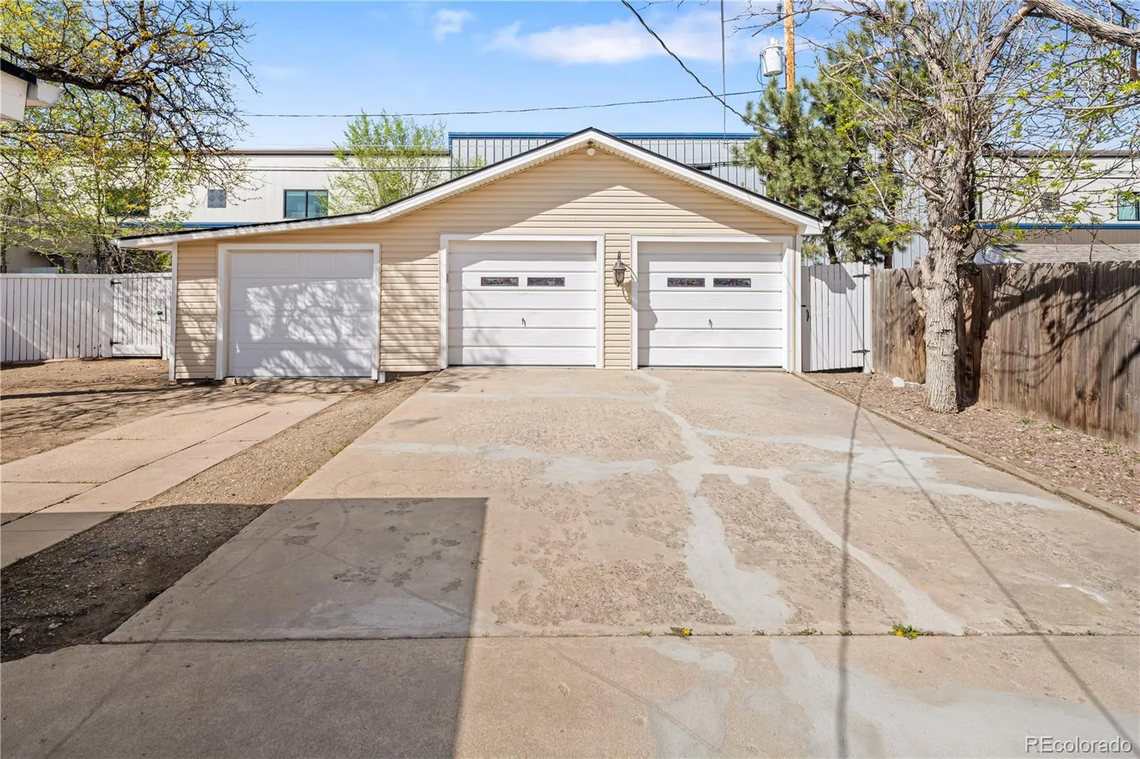 04092026213216 1600 19