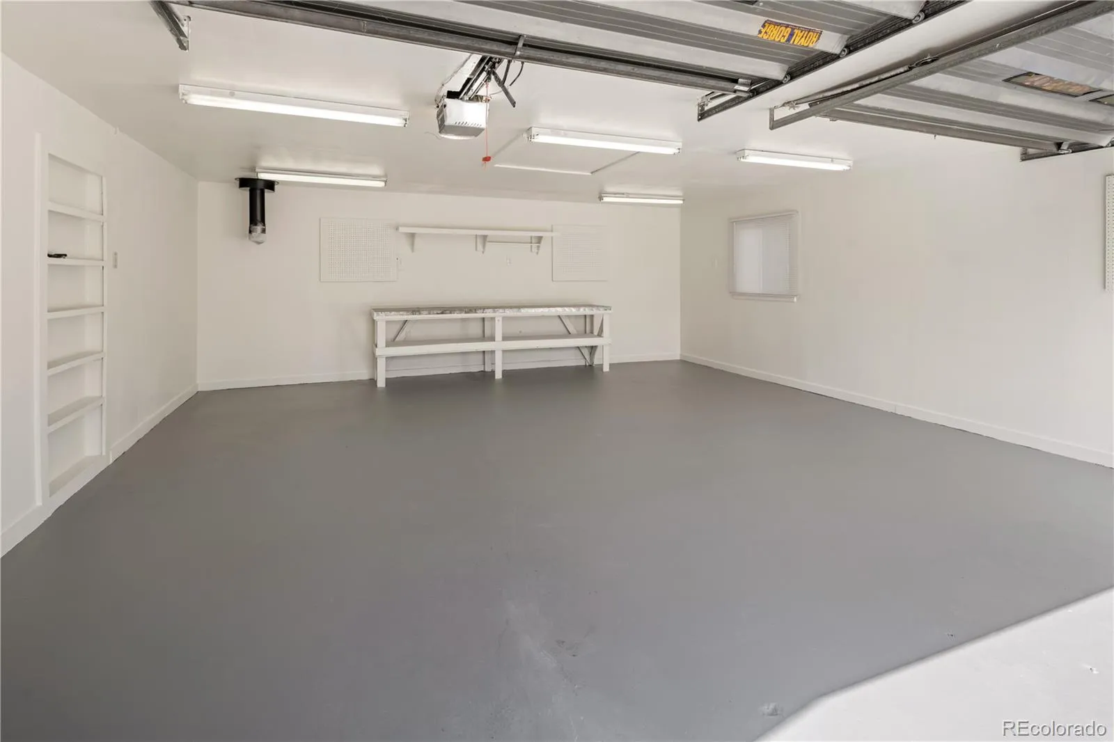 04092026213216 1600 24