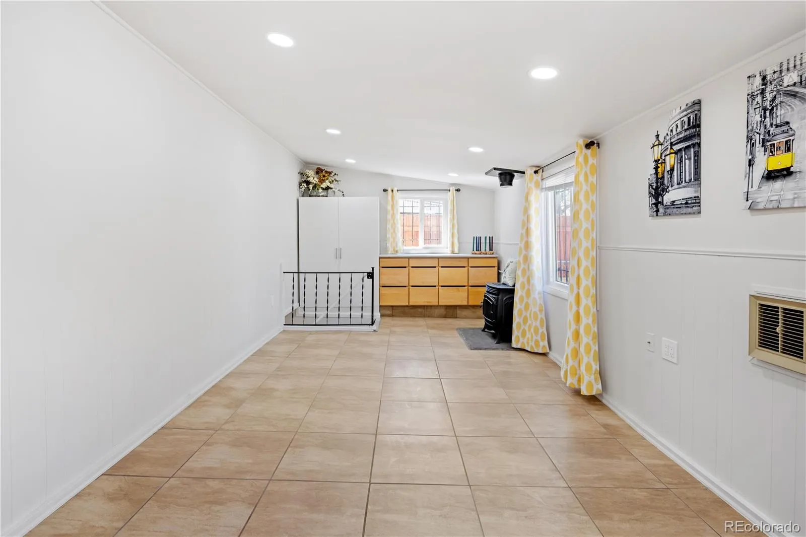 04092026213216 1600 7