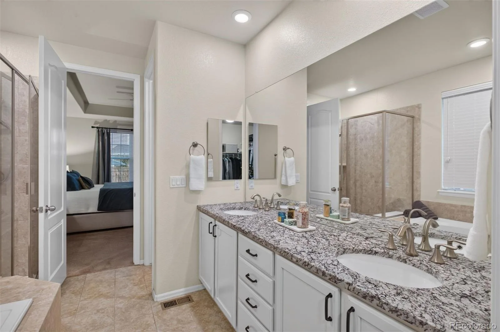 6064 Flattop Street Golden CO 80403 | MLS #REC2201106 06242026223746 1600 25