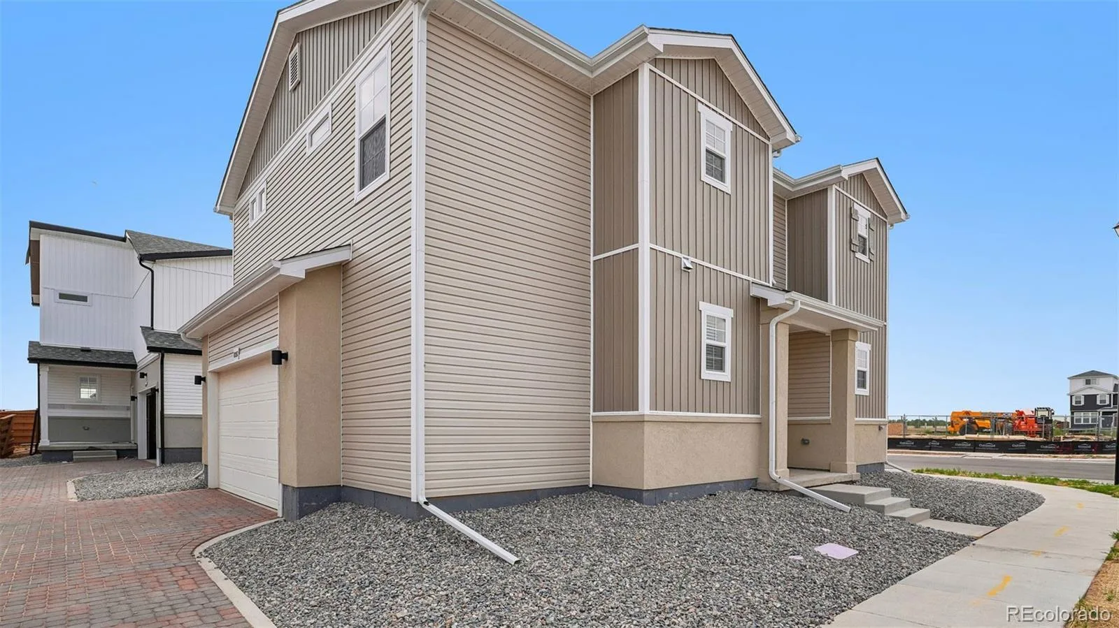 10052 Salem Court Commerce City CO 80022 | MLS #REC2201242 08192026174415 1600 2