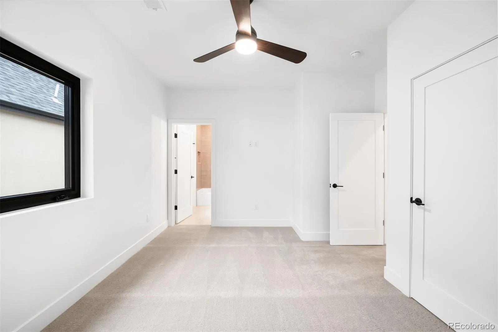 3930 W Byron Place Denver CO 80212 MLS #REC2201325 04092026174355 1600 23