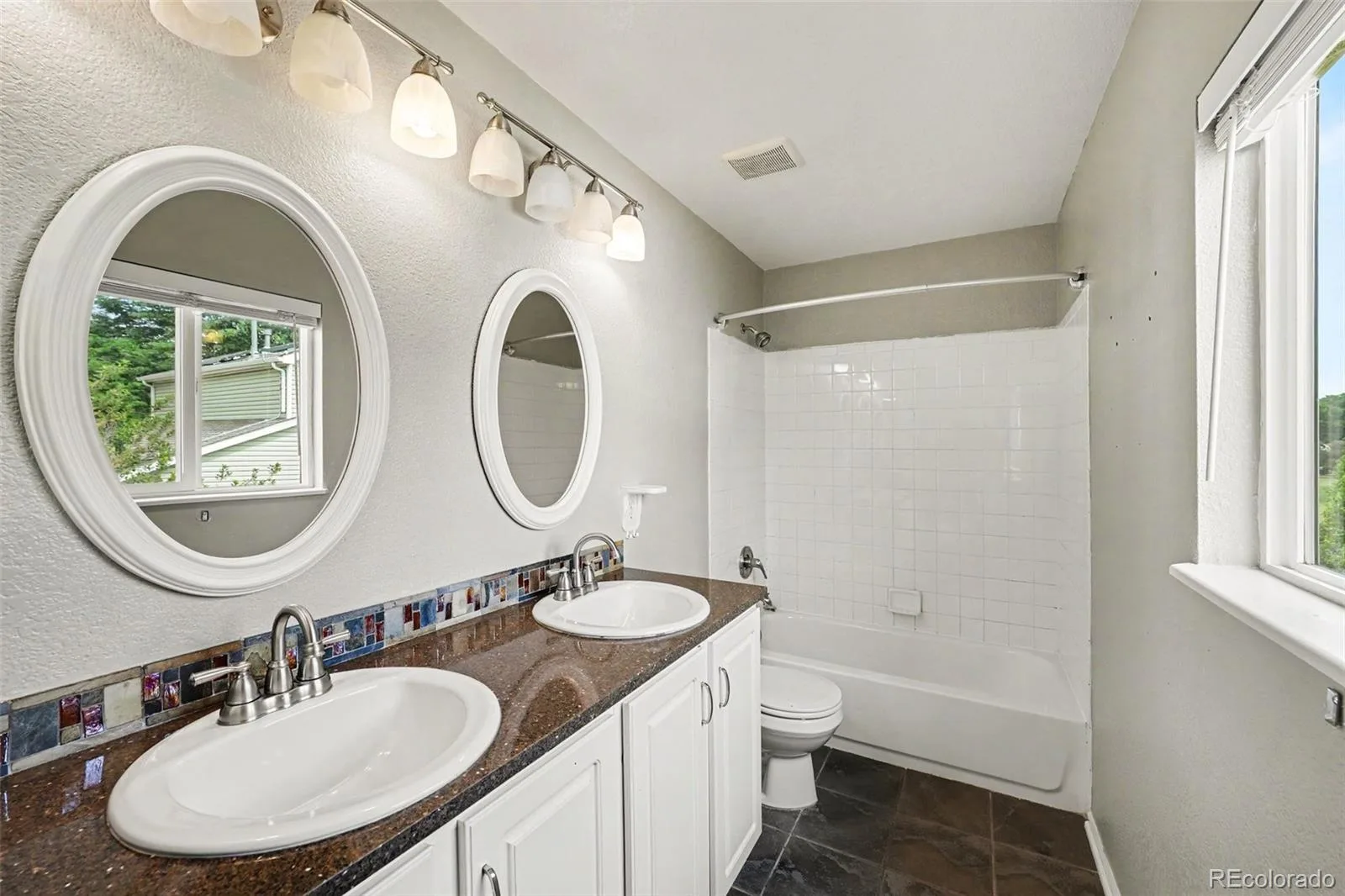 4645 S Swadley Court Morrison CO 80465 | MLS #REC2207532 08112026183328 1600 13