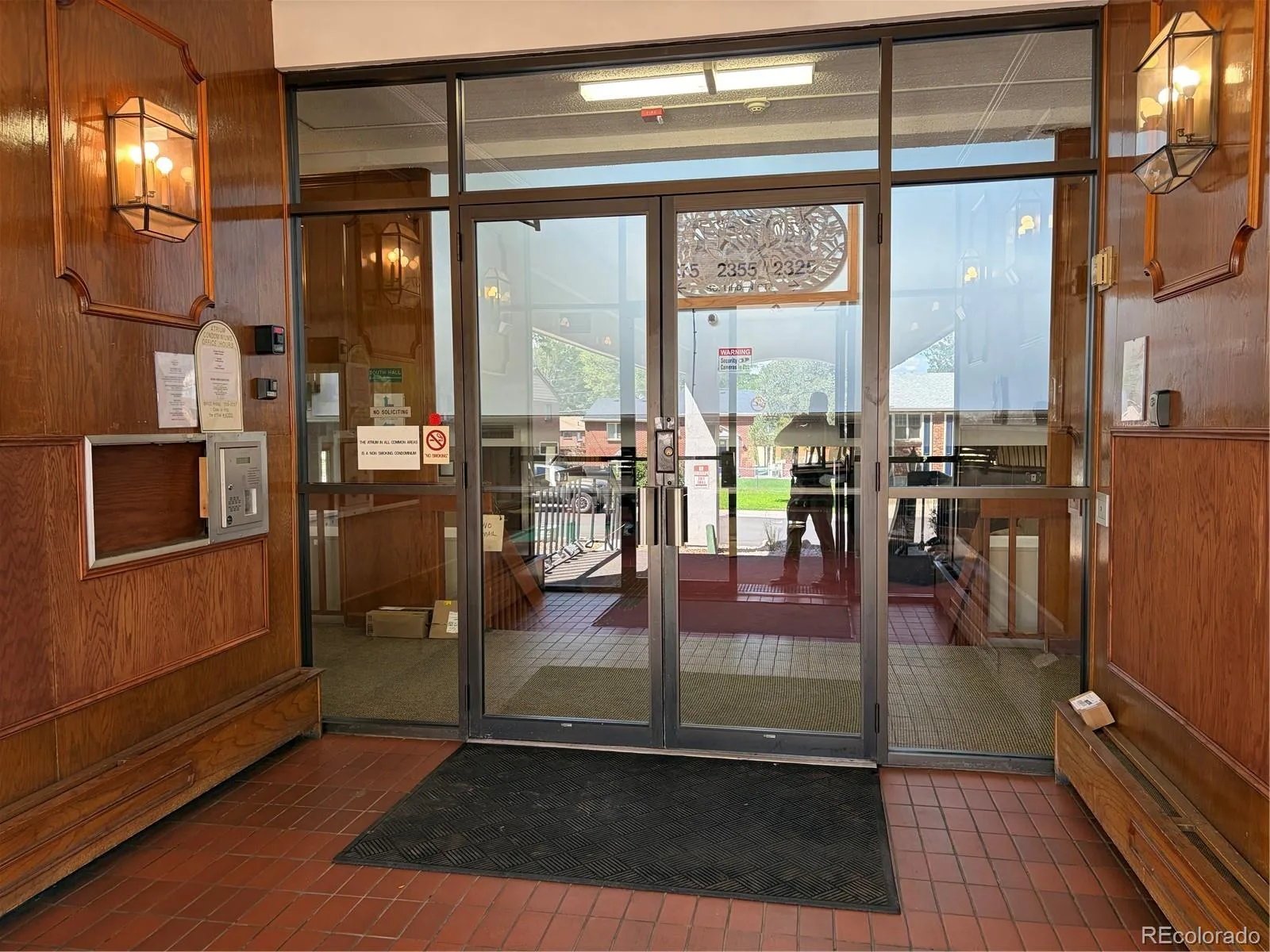 2325 S Linden Court #215 Denver CO 80222 | MLS #REC2207902 08192026221405 1600 19
