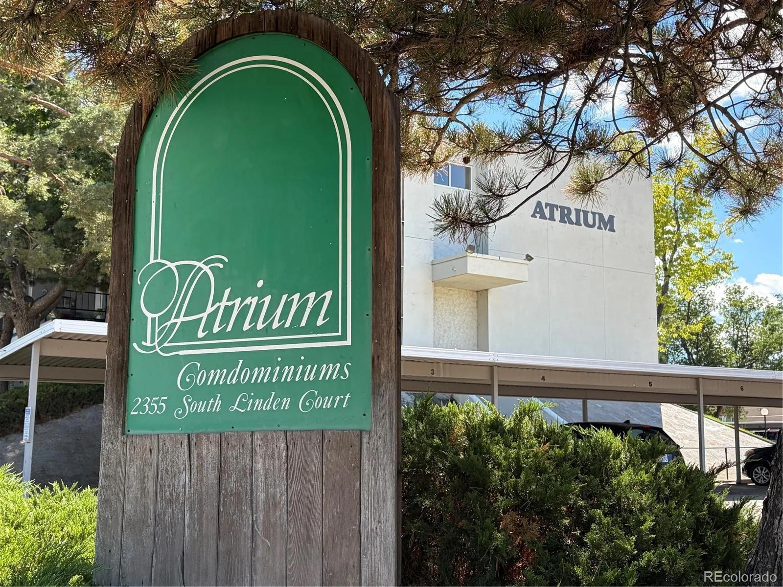 2325 S Linden Court #215 Denver CO 80222 | MLS #REC2207902 08192026221405 1600 21