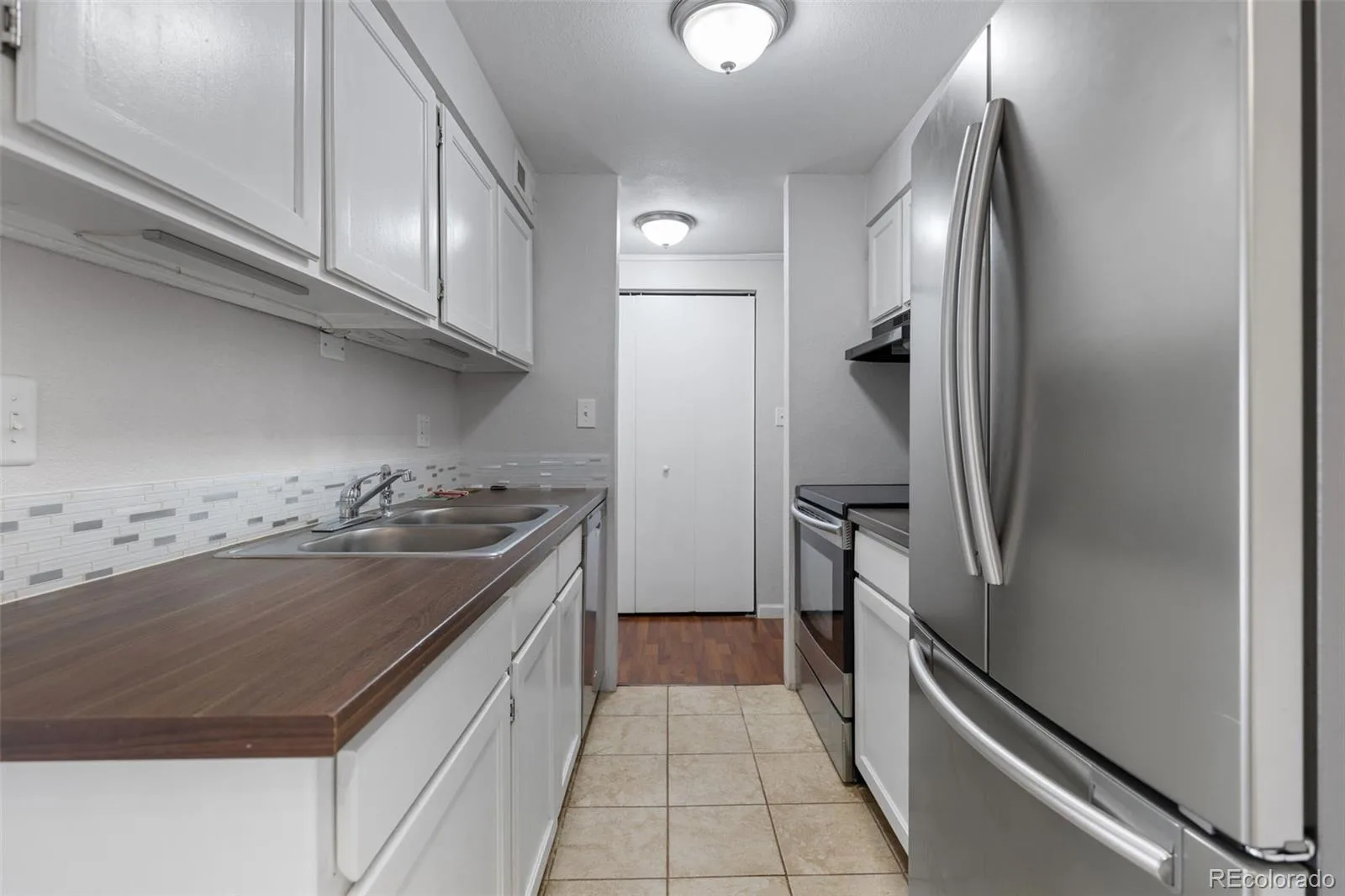 209 E Highline Circle #302 Centennial CO 80122 | MLS #REC2208674 08202026204636 1600 5