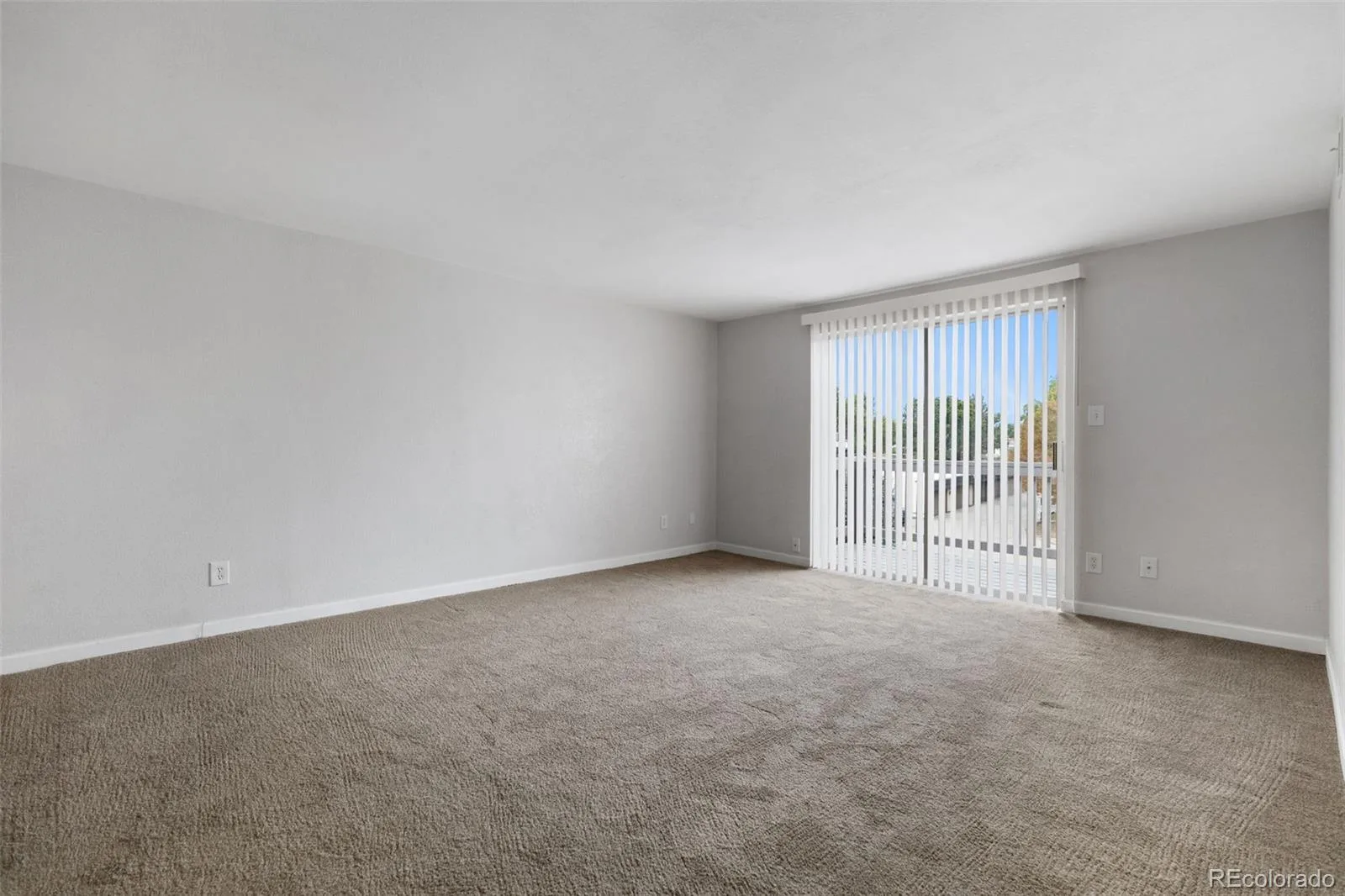 209 E Highline Circle #302 Centennial CO 80122 | MLS #REC2208674 08202026204636 1600 9