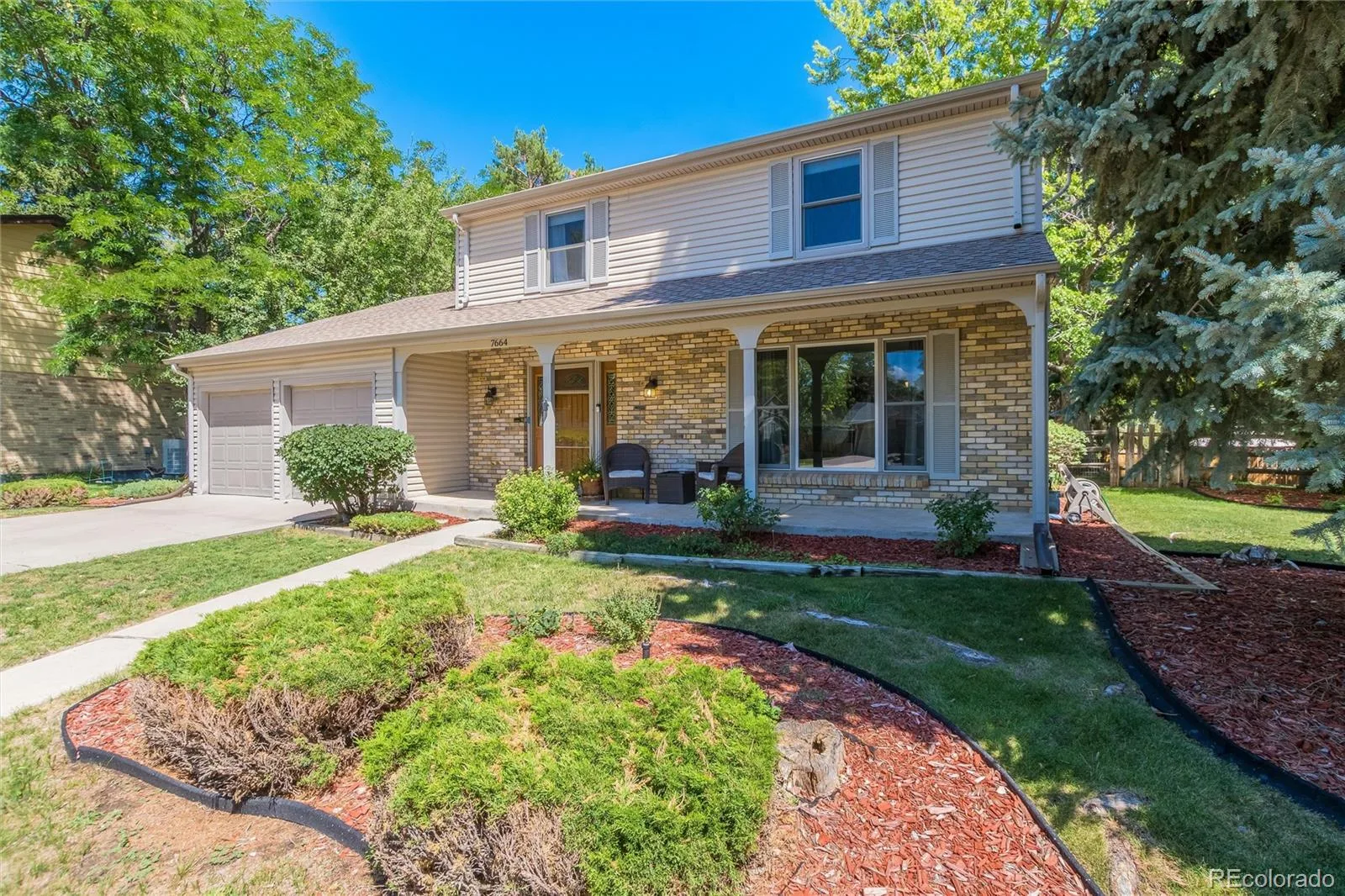 7664 S Race Street Centennial CO 80122 | MLS #REC2210322 09232026094913 1600 2