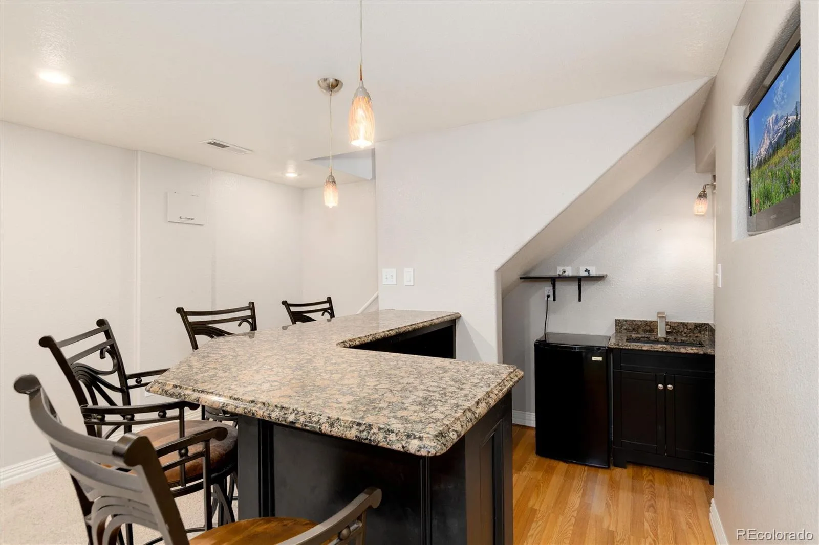 7664 S Race Street Centennial CO 80122 | MLS #REC2210322 09232026094913 1600 25